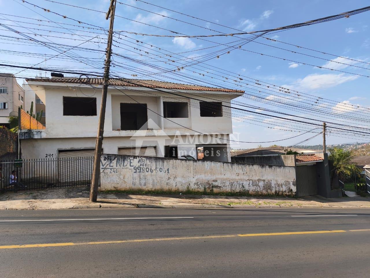 Terreno á venda em Oficinas, ótima localização medindo 1.709,3...