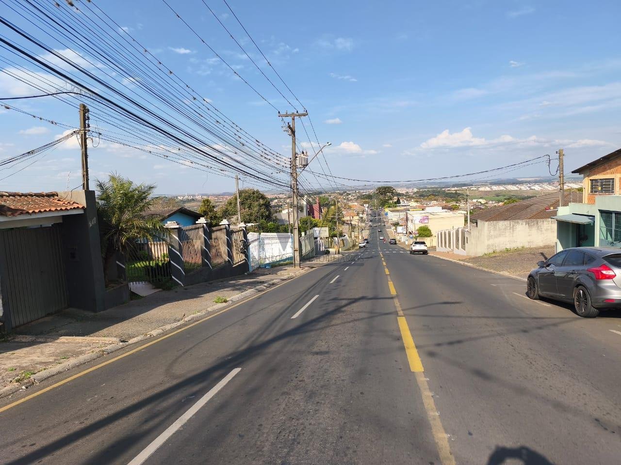 Terreno á venda em Oficinas, ótima localização medindo 1.709,3...