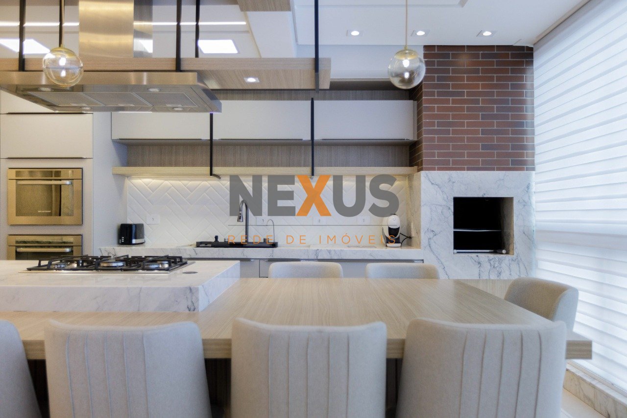 Apartamento alto padrão mobiliado - São Francisco