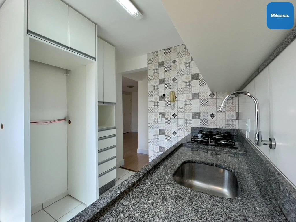 Apartamento TÉRREO no Bacacheri