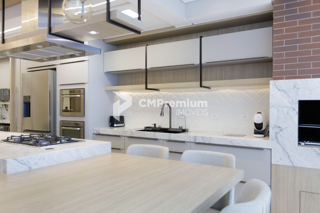 Apartamento alto padrão mobiliado - São Francisco