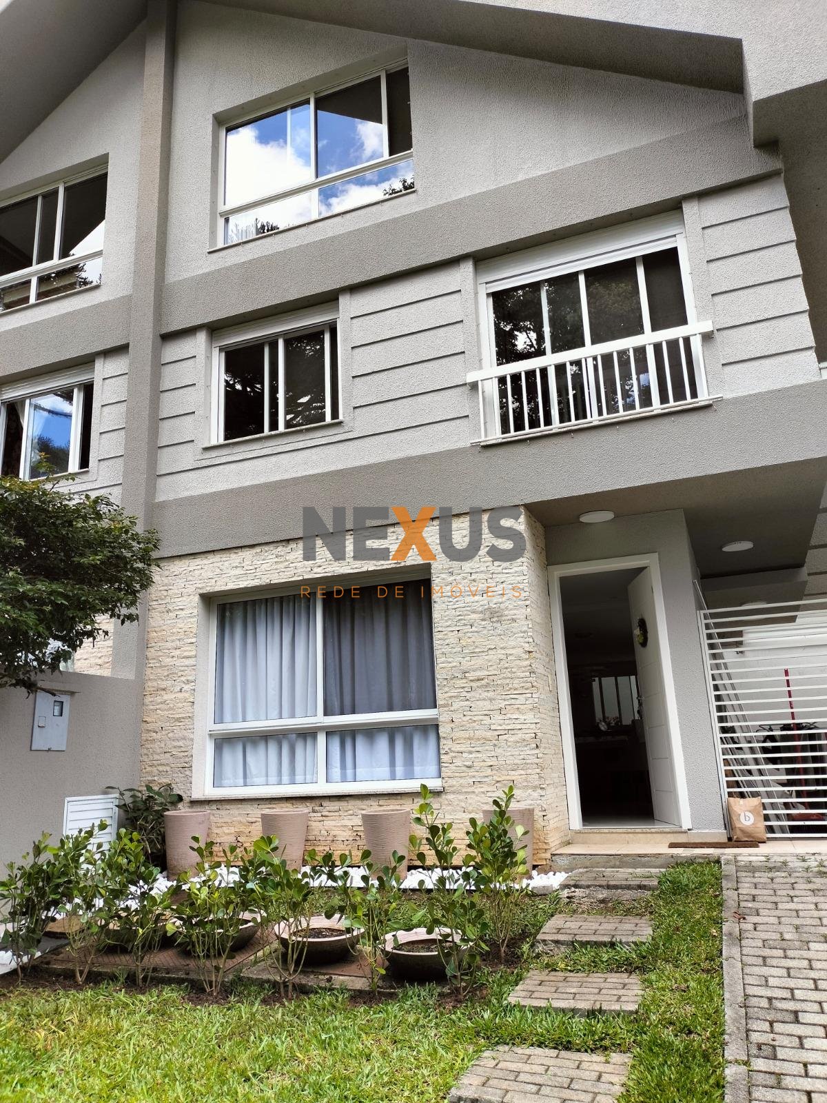 Casa em condomínio de alto padrão no bairro  Atuba - Paysage S...