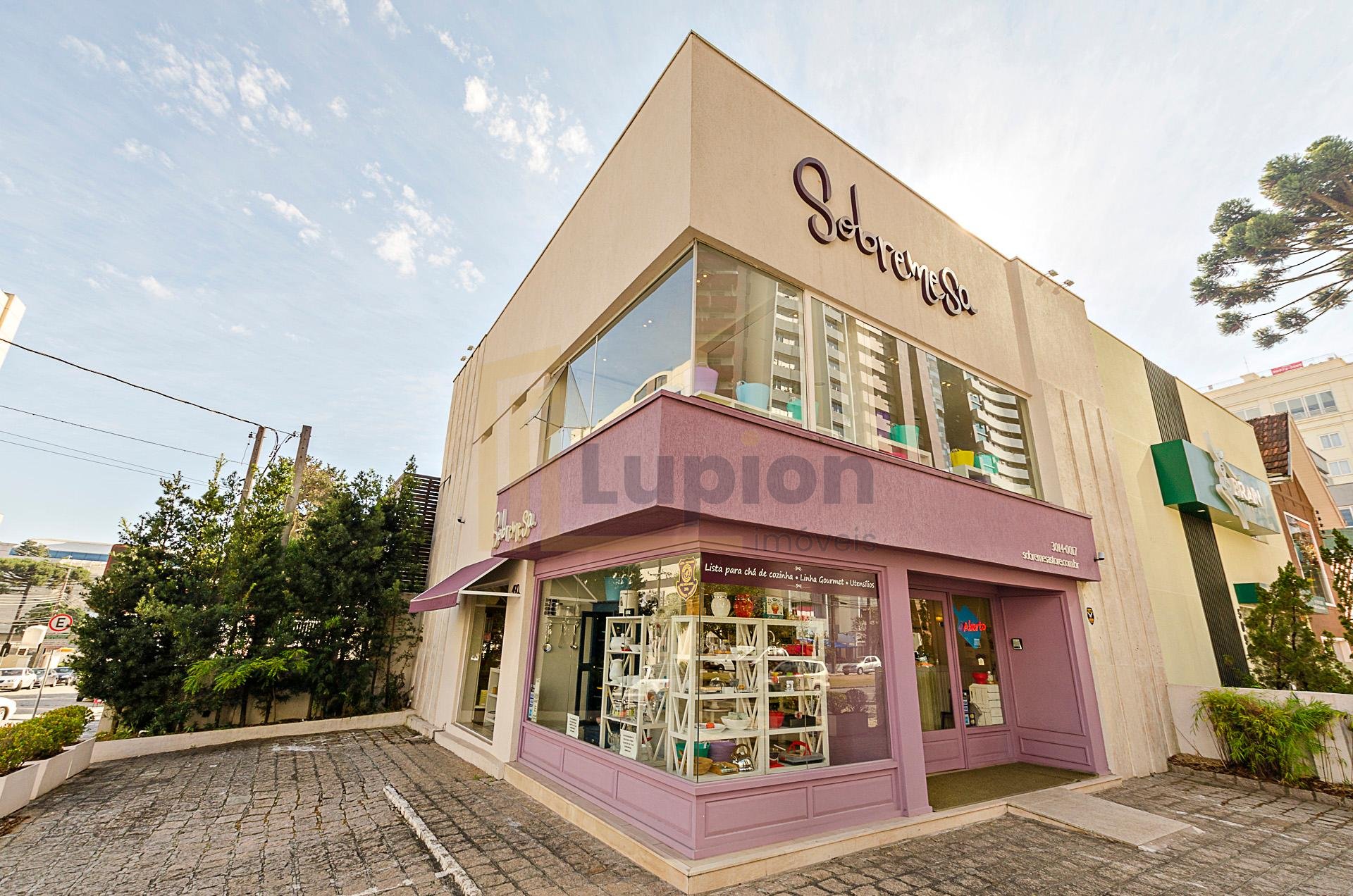 Apartamento no Edifício Danúbio no Batel um dos melhores bairr...