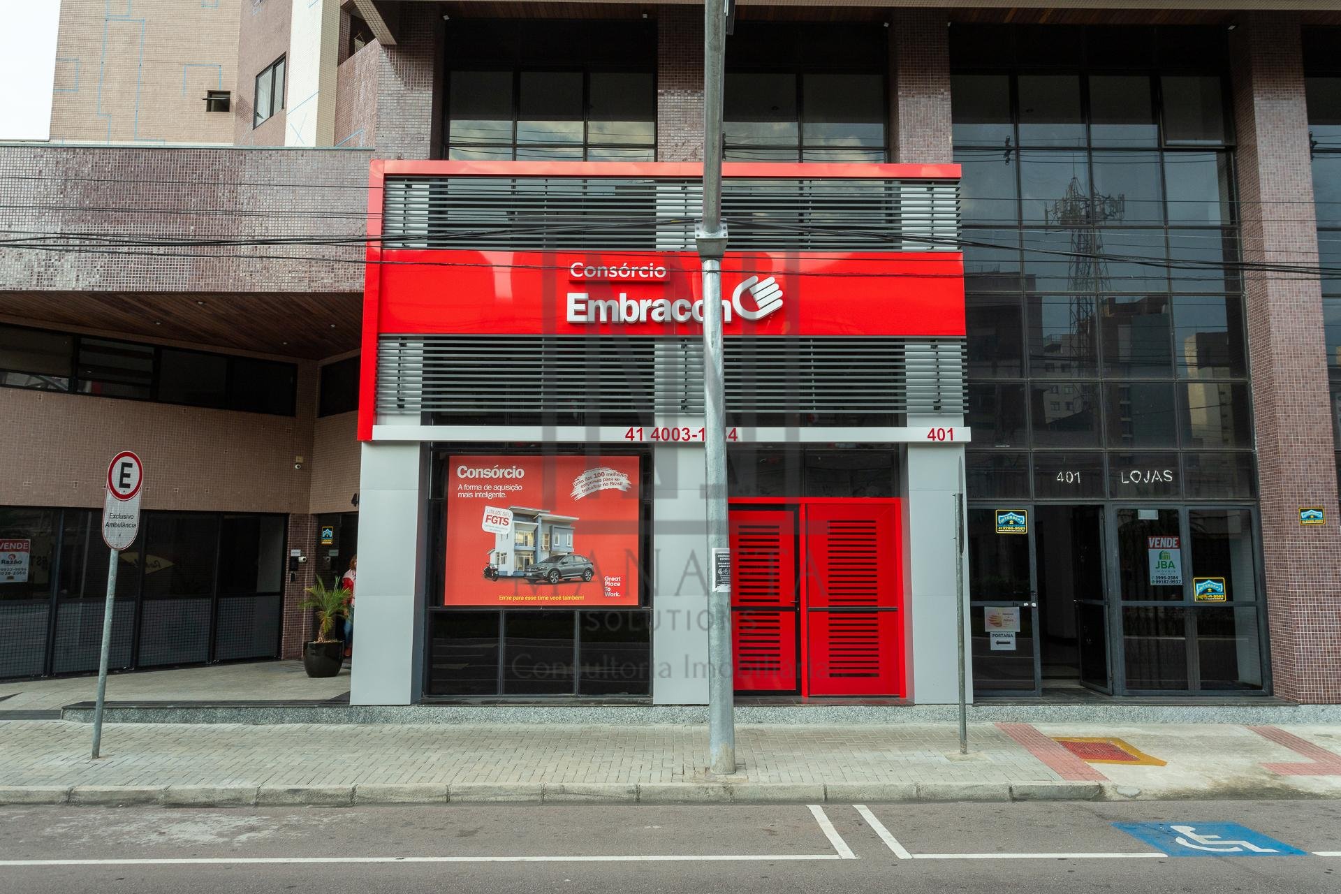 Loja à venda,77.26 m , Centro, CURITIB área privativa de 55,95 m 