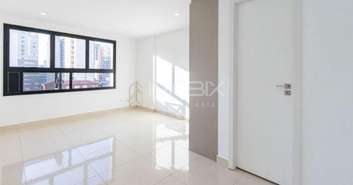 Sala comercial com 22 m  de área útil, localizada na região ce...