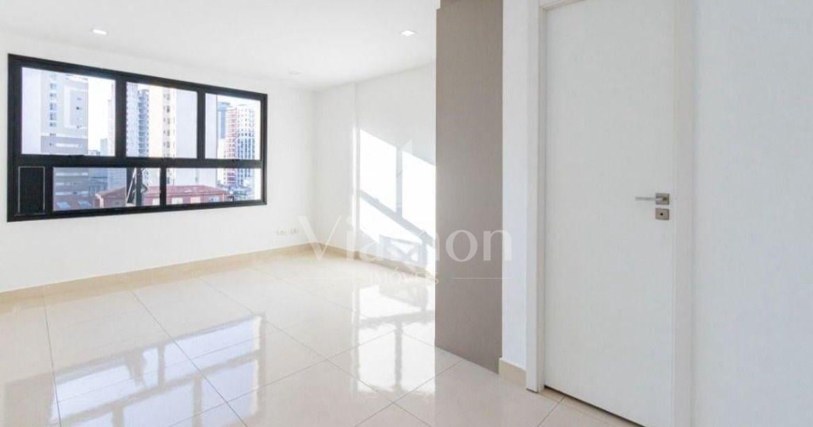 Sala comercial com 22 m  de área útil, localizada na região ce...