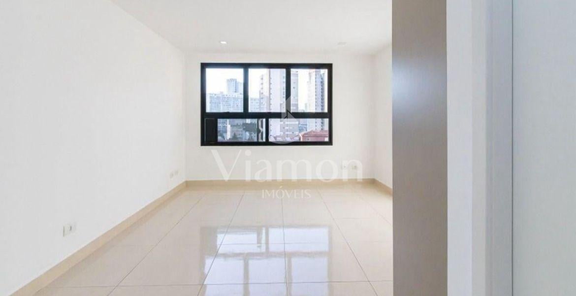 Sala comercial com 22 m  de área útil, localizada na região ce...