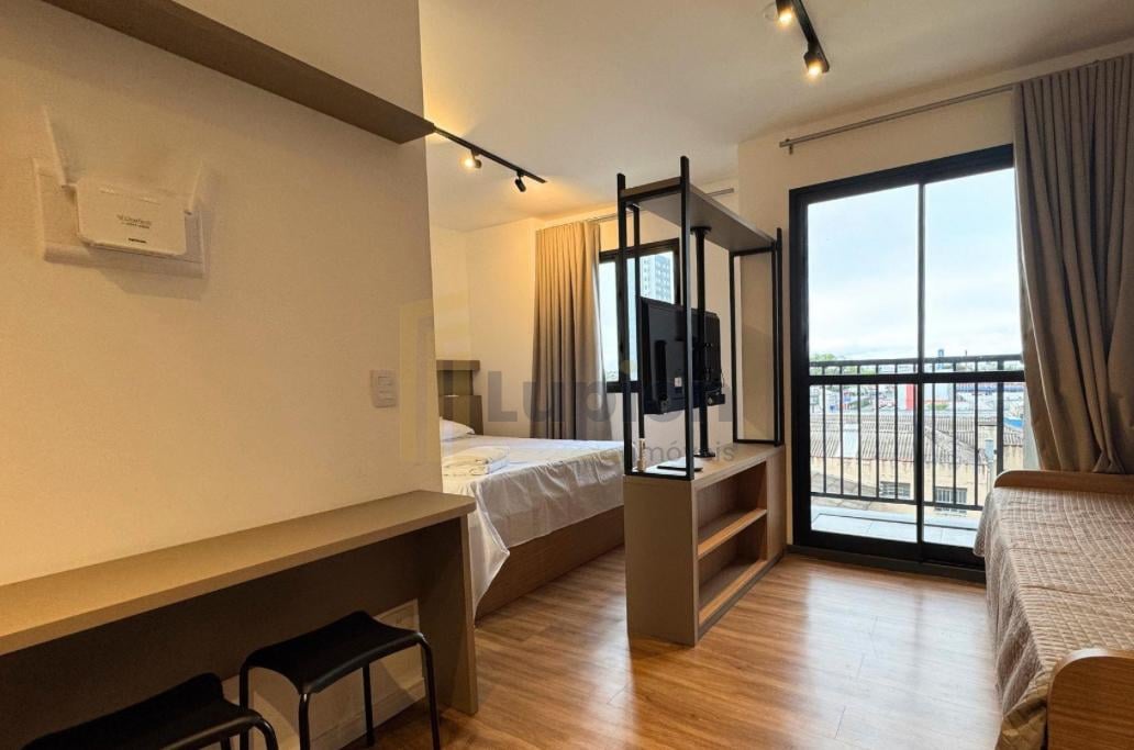 Studio 26m  com Sacada e mobiliado no Ibiza Unique Home, Centr...