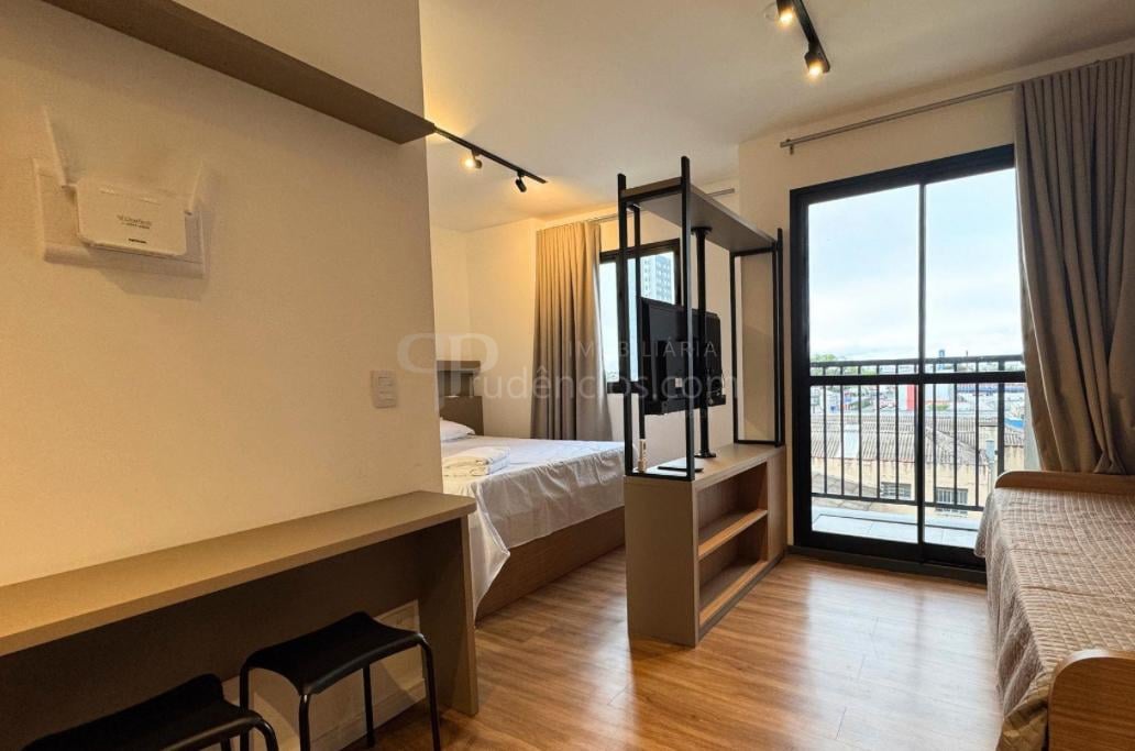 Studio 26m  com Sacada e mobiliado no Ibiza Unique Home, Centr...