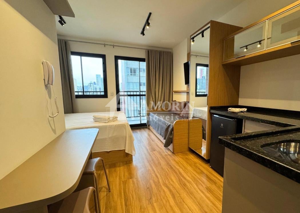 Studio 25,18 m  com Sacada no Ibiza Unique Home, Centro de Cur...