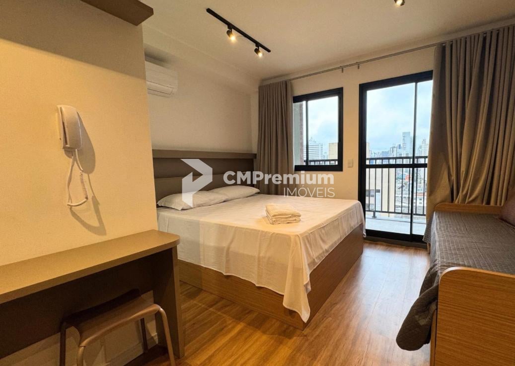 Studio 25,18 m  com Sacada no Ibiza Unique Home, Centro de Cur...