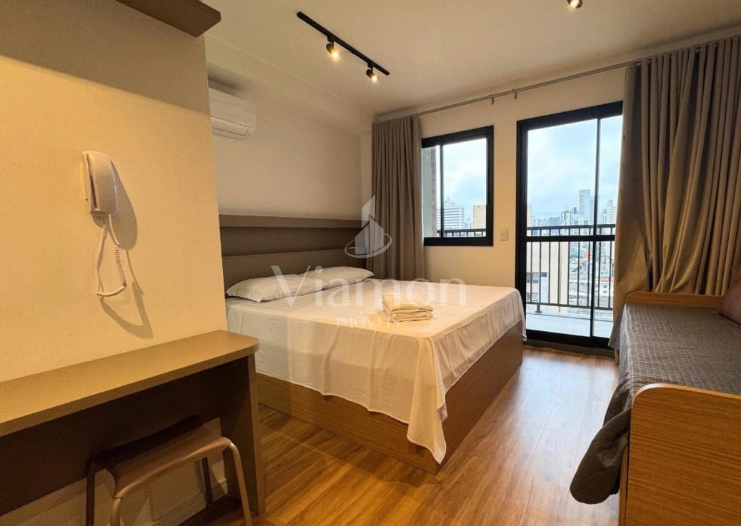 Studio 25,18 m  com Sacada no Ibiza Unique Home, Centro de Cur...