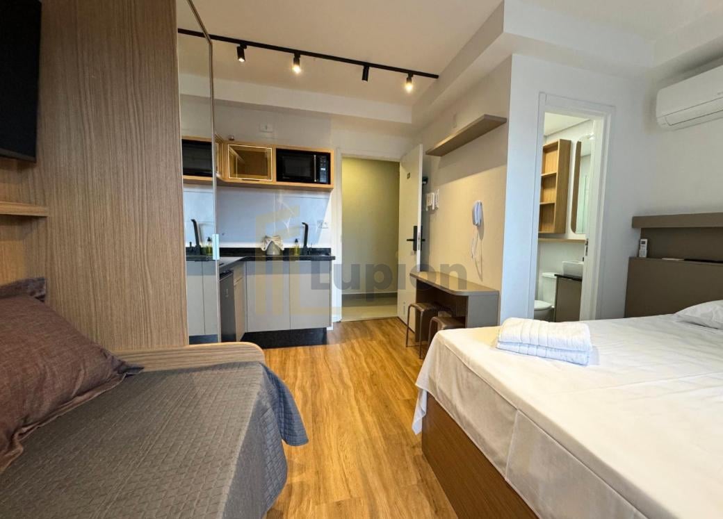 Studio 25,18 m  com Sacada no Ibiza Unique Home, Centro de Cur...