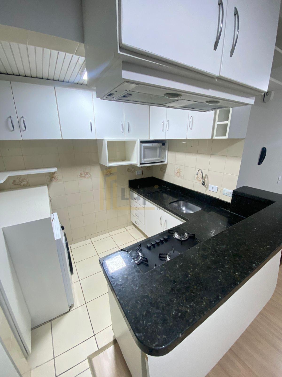 Apartamento no 21  andar com vista deslumbrante  Centro de Cu...