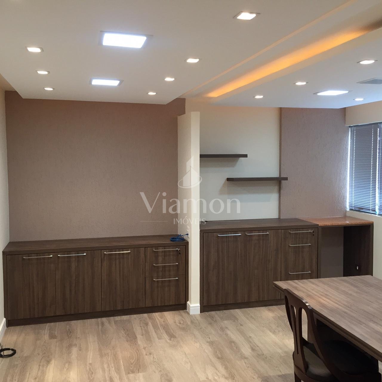 Sala Comercial no Edifício West Center - Bigorrilho Disponível...