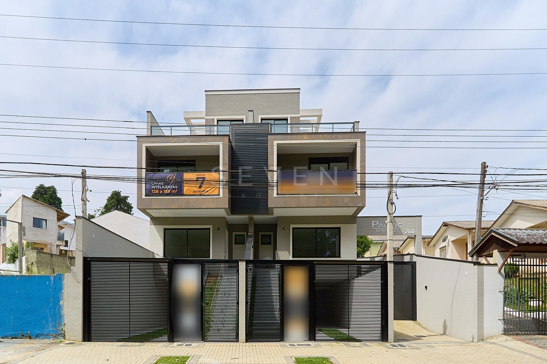 Sobrado à venda, em condomínio de 128m  Bairro Mercês, CURITIB...