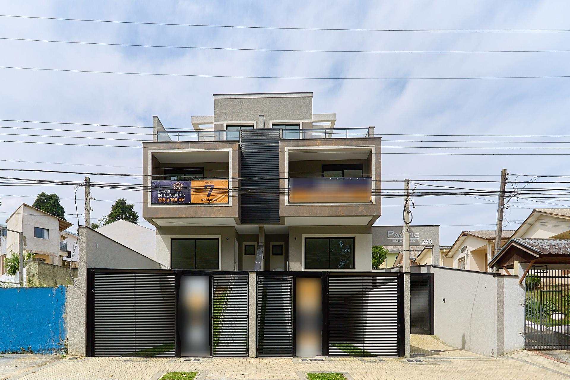 Sobrado à venda, em condomínio de 128m  Bairro Mercês, CURITIB...