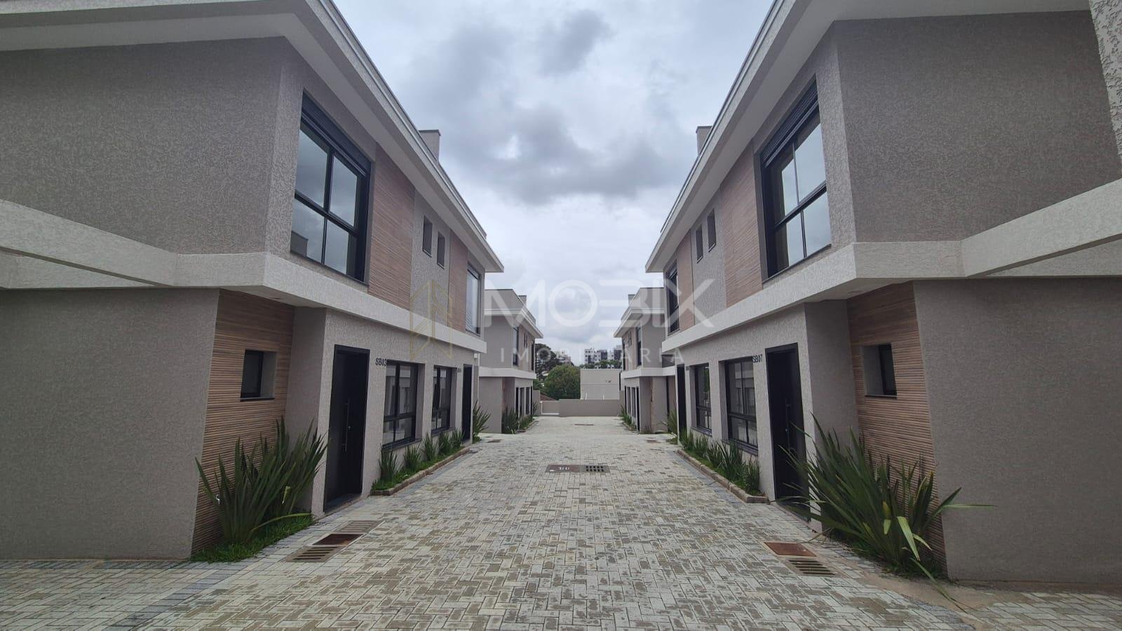 Sobrado em Condomínio à venda, Boa Vista, com 94m  CURITIBA - PR