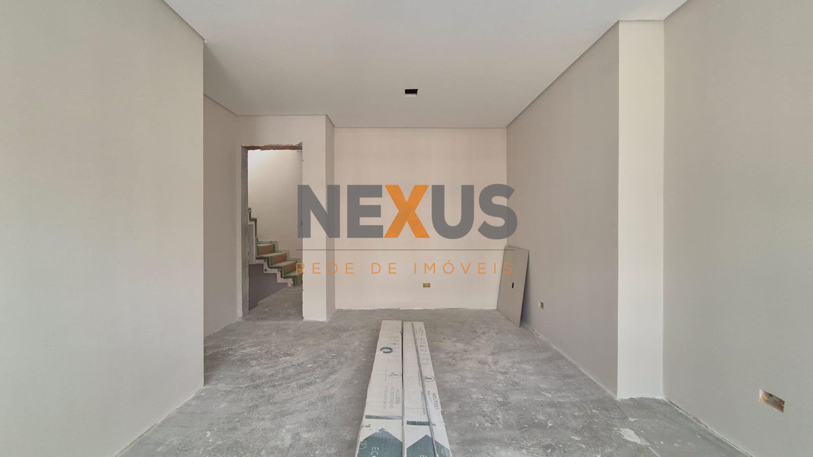 Sobrado 03 quartos com suite no Bairro Água Verde com 166m