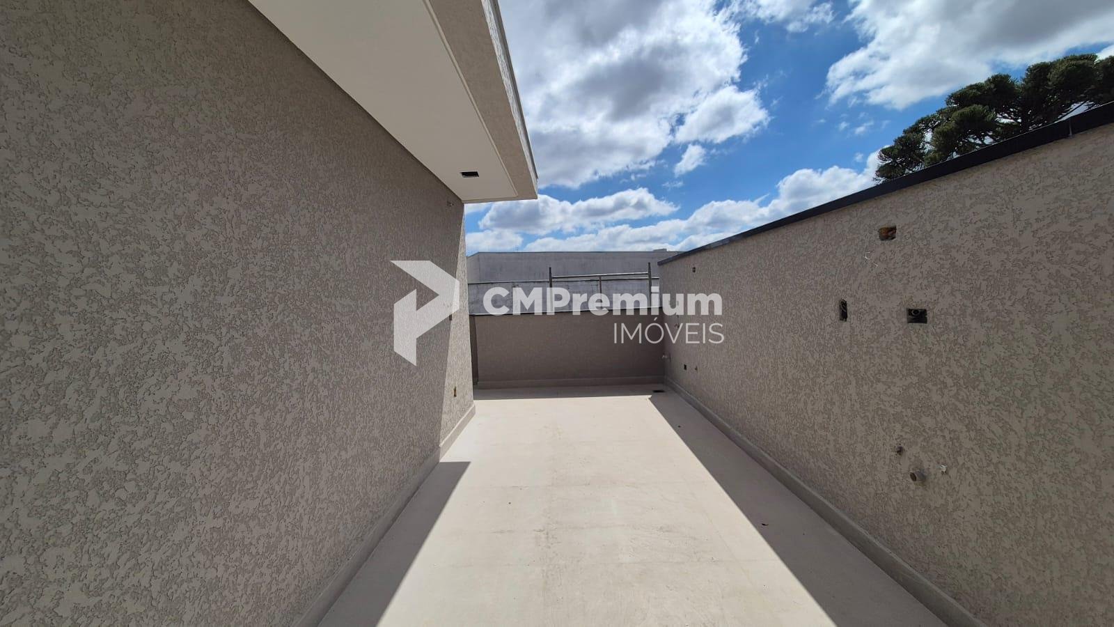 Sobrado 03 quartos com suite no Bairro Água Verde com 166m 