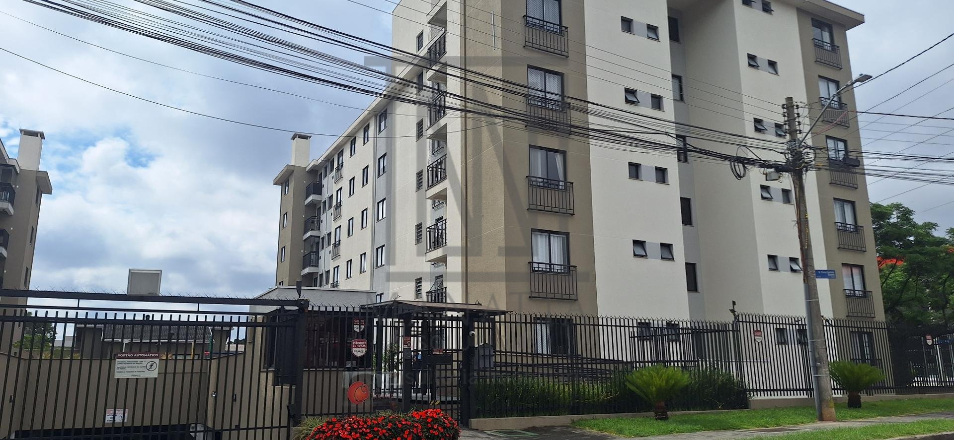 Apartamento Residencial Cerejeiras com suíte e móveis planejad...