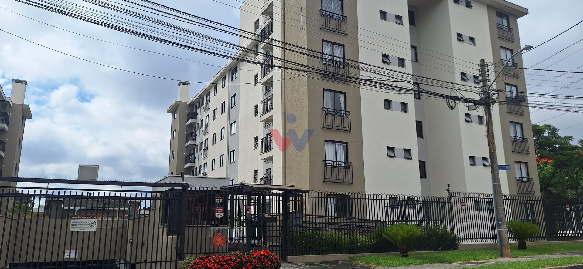 Apartamento Residencial Cerejeiras com suíte e móveis planejad...