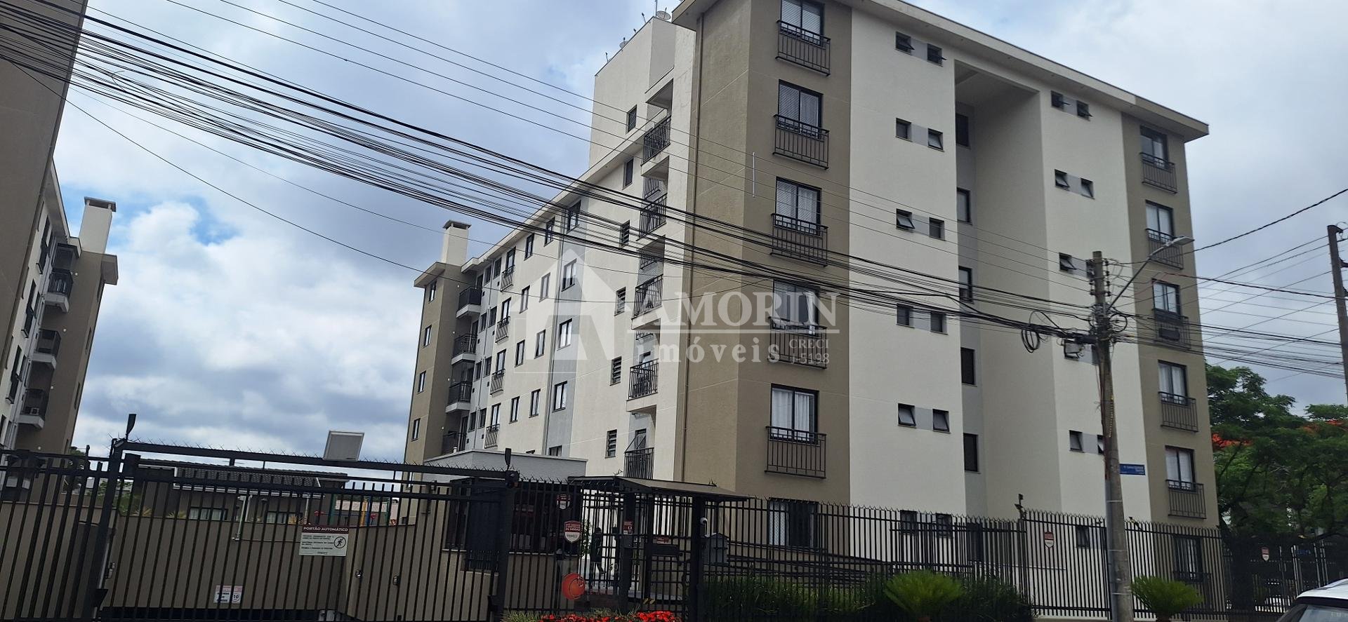 Apartamento Residencial Cerejeiras com suíte e móveis planejad...