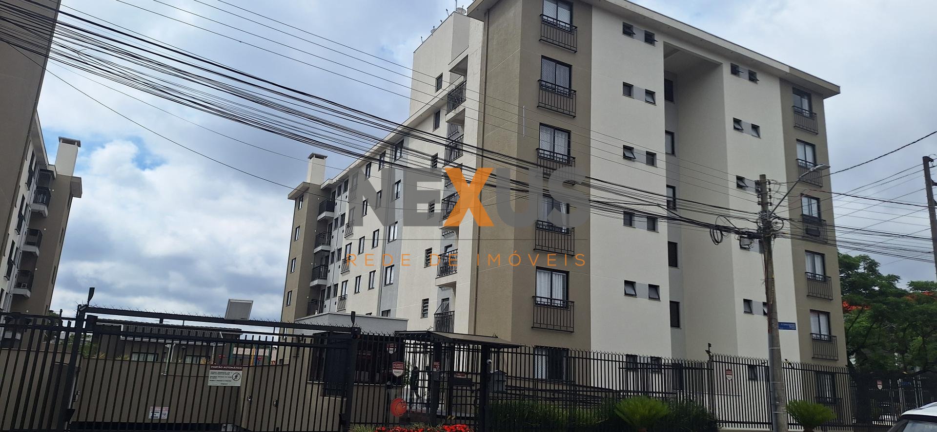 Apartamento Residencial Cerejeiras com suíte e móveis planejad...