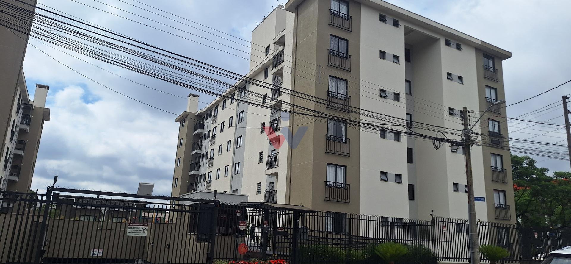 Apartamento Residencial Cerejeiras com suíte e móveis planejad...