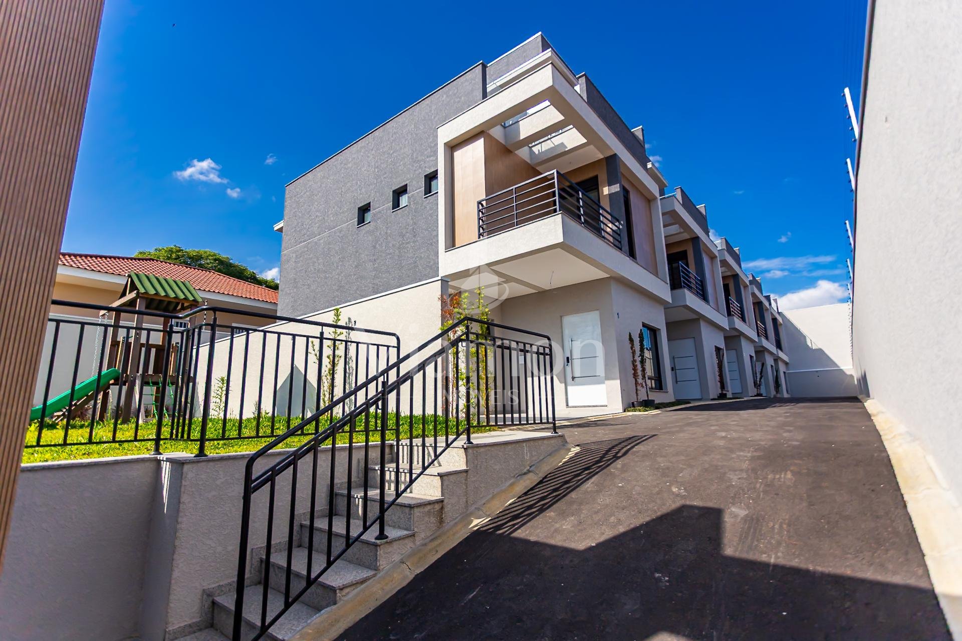 Sobrado em condomínio à venda, Bacacheri, CURITIBA - PR