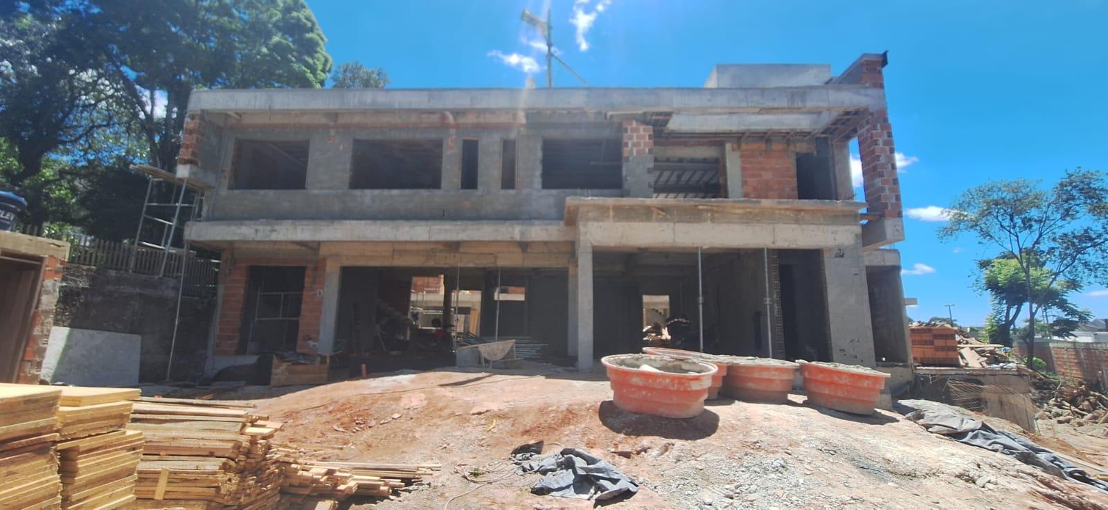 Casa em Condomínio Alto Padrão com 247,19m . Curitiba - PR