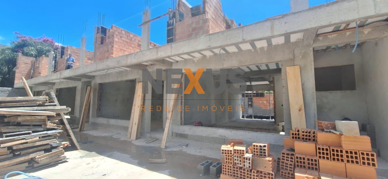 Casa em Condomínio Alto Padrão com 247,19m . Curitiba - PR