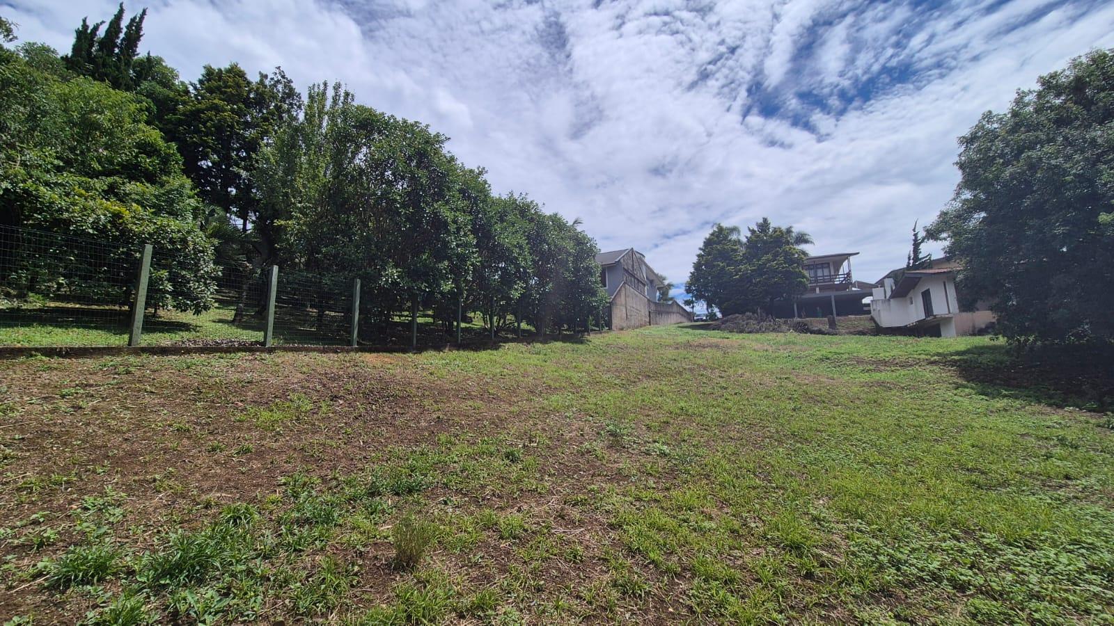 Terreno de frente pra rua à venda, bairro Taboão, CURITIBA - PR