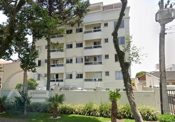 Apartamento TÉRREO no Bacacheri