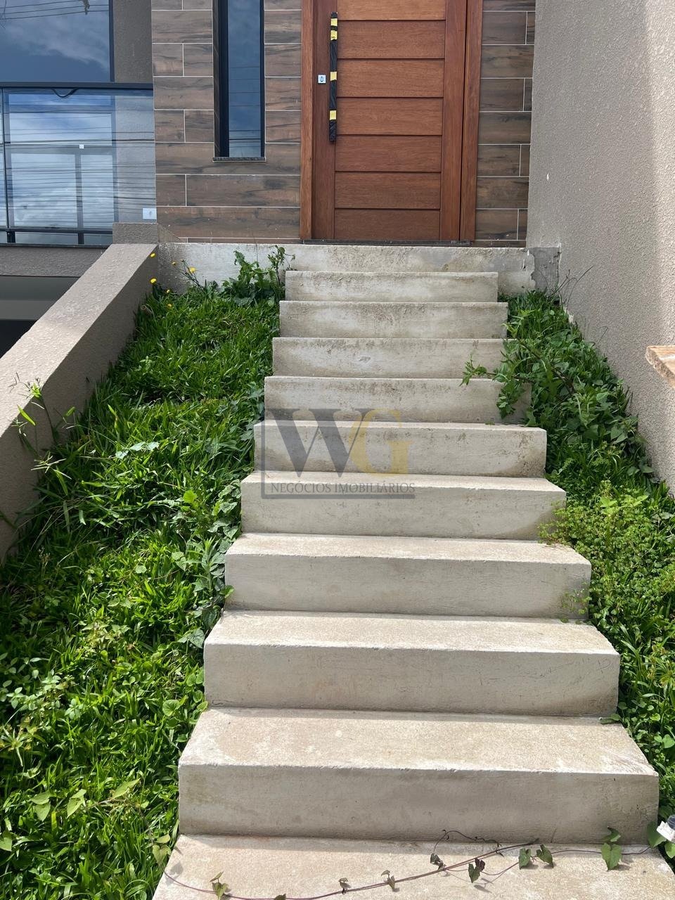 Unidade 3 - de frente para a rua -  Área Externa Privativa e A...