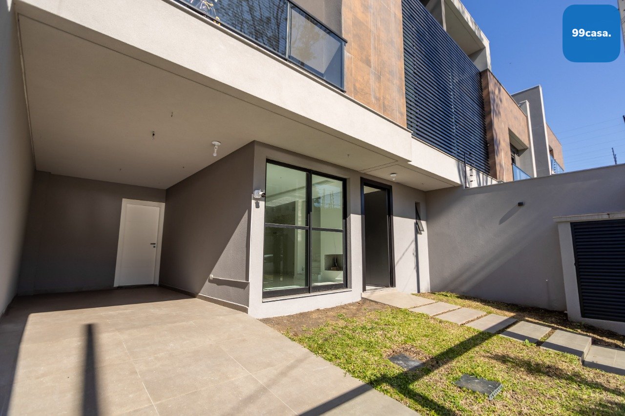 Triplex no Agua Verde