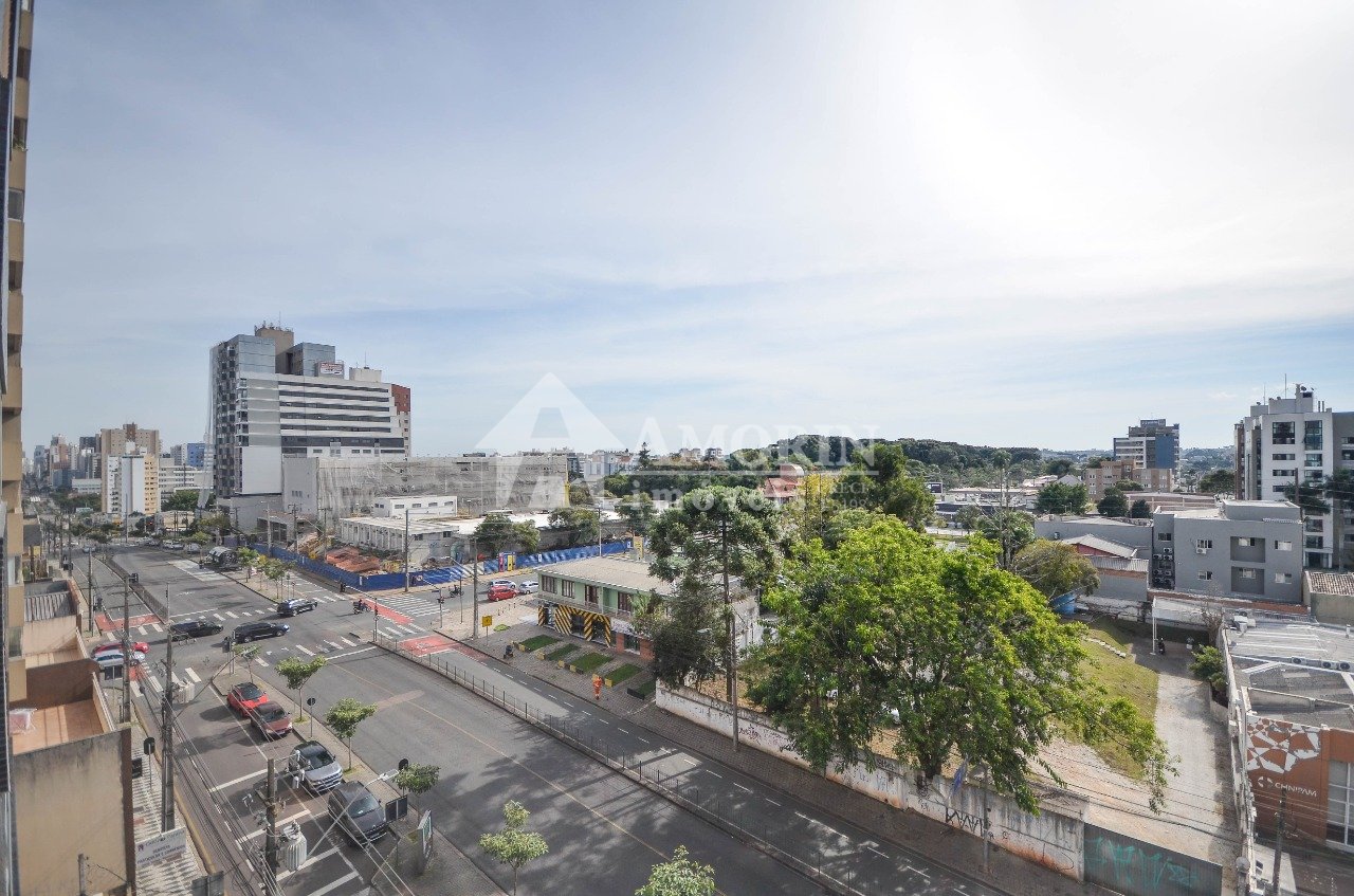 Casa aconchegante em condom?nio fechado com 3 quartos, churras...