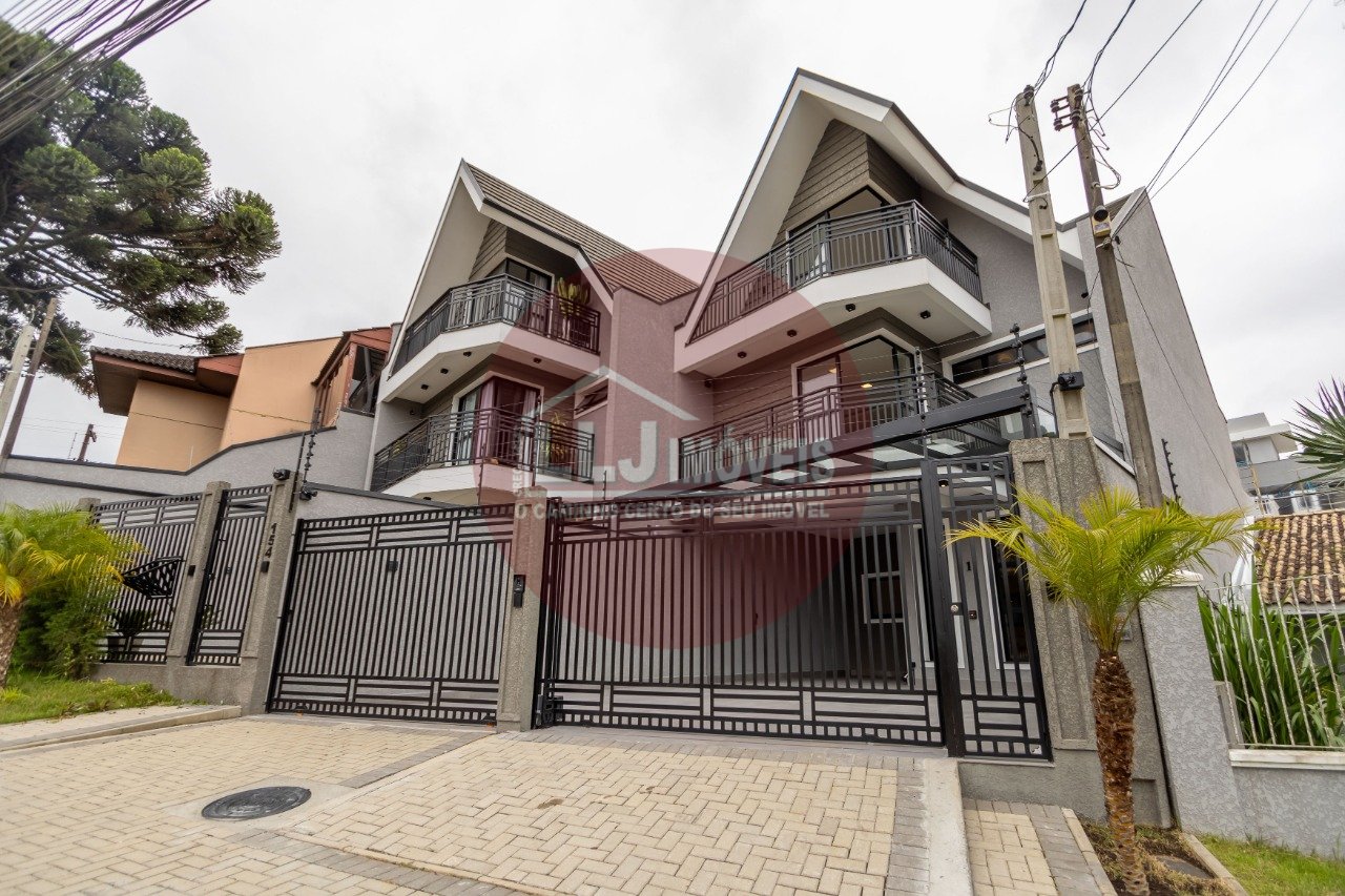 TRIPLEX ALTO PADRÃO - VISTA ALEGRE