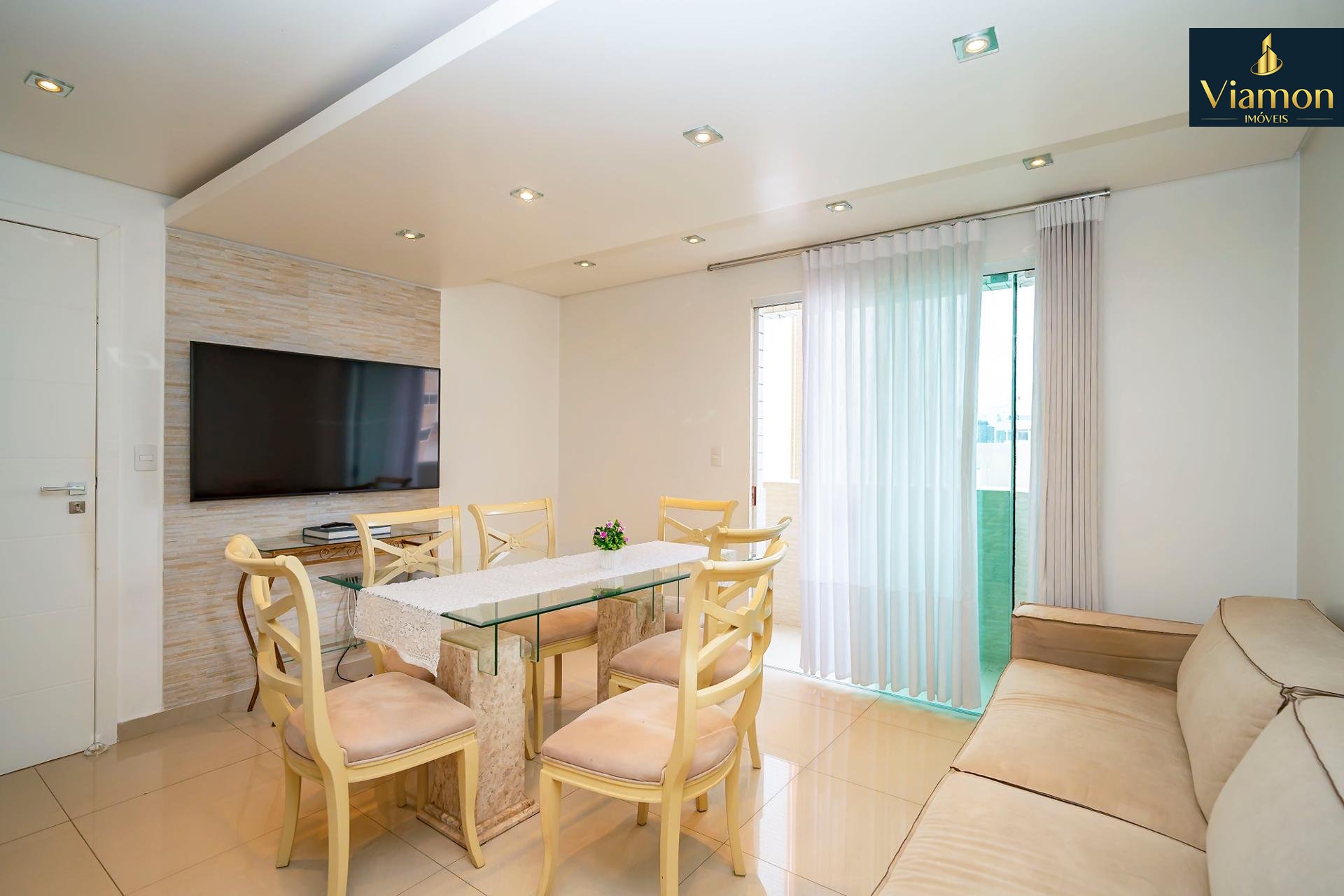 Apartamento mobiliado 03 quartos com suíte à venda, Cabral, CU...