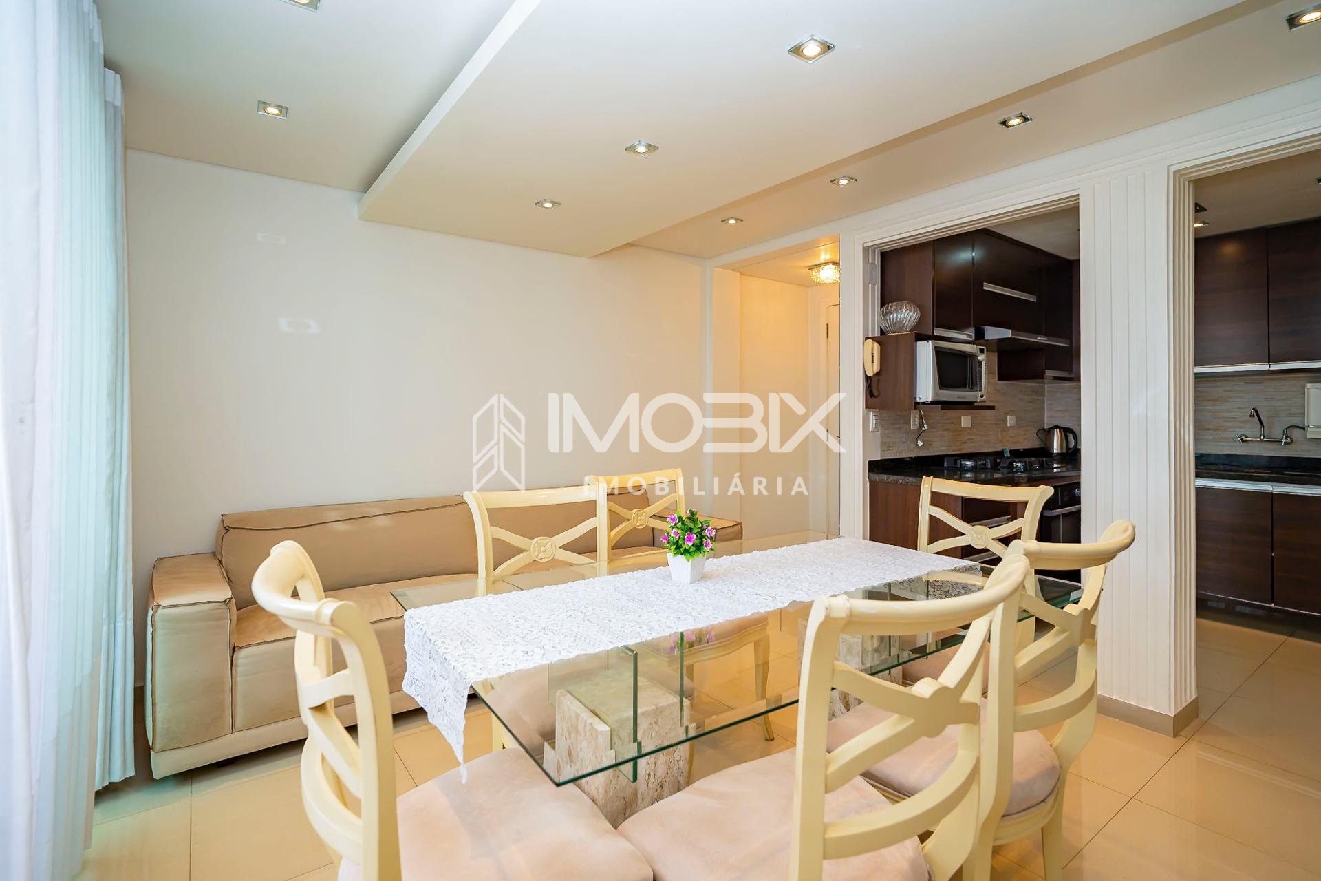 Apartamento mobiliado 03 quartos com suíte à venda, Cabral, CU...