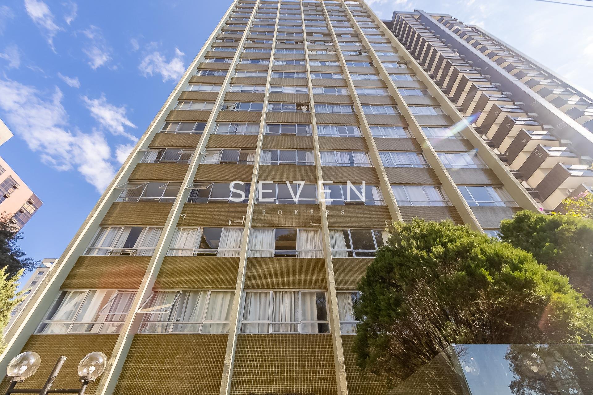 Apartamento à venda, 3 quartos com suíte em frente a praça da ...