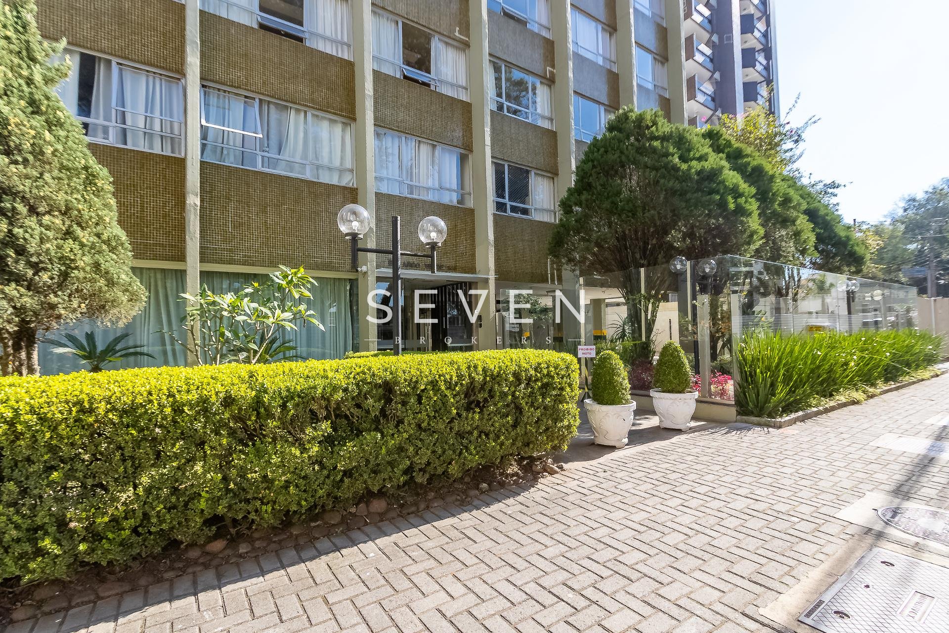 Apartamento à venda, 3 quartos com suíte em frente a praça da ...