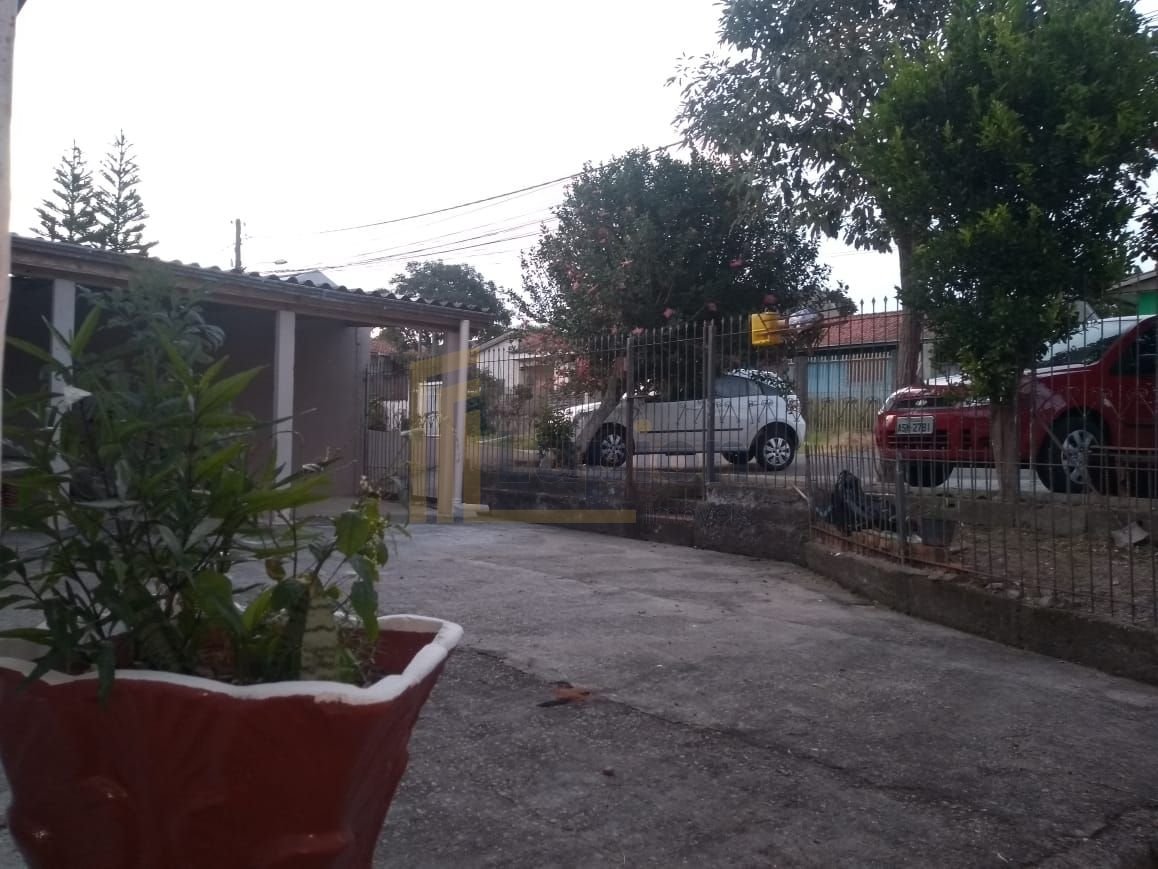 Terreno Pinhais 480 m , com 02 casas já locadas não averbada R...