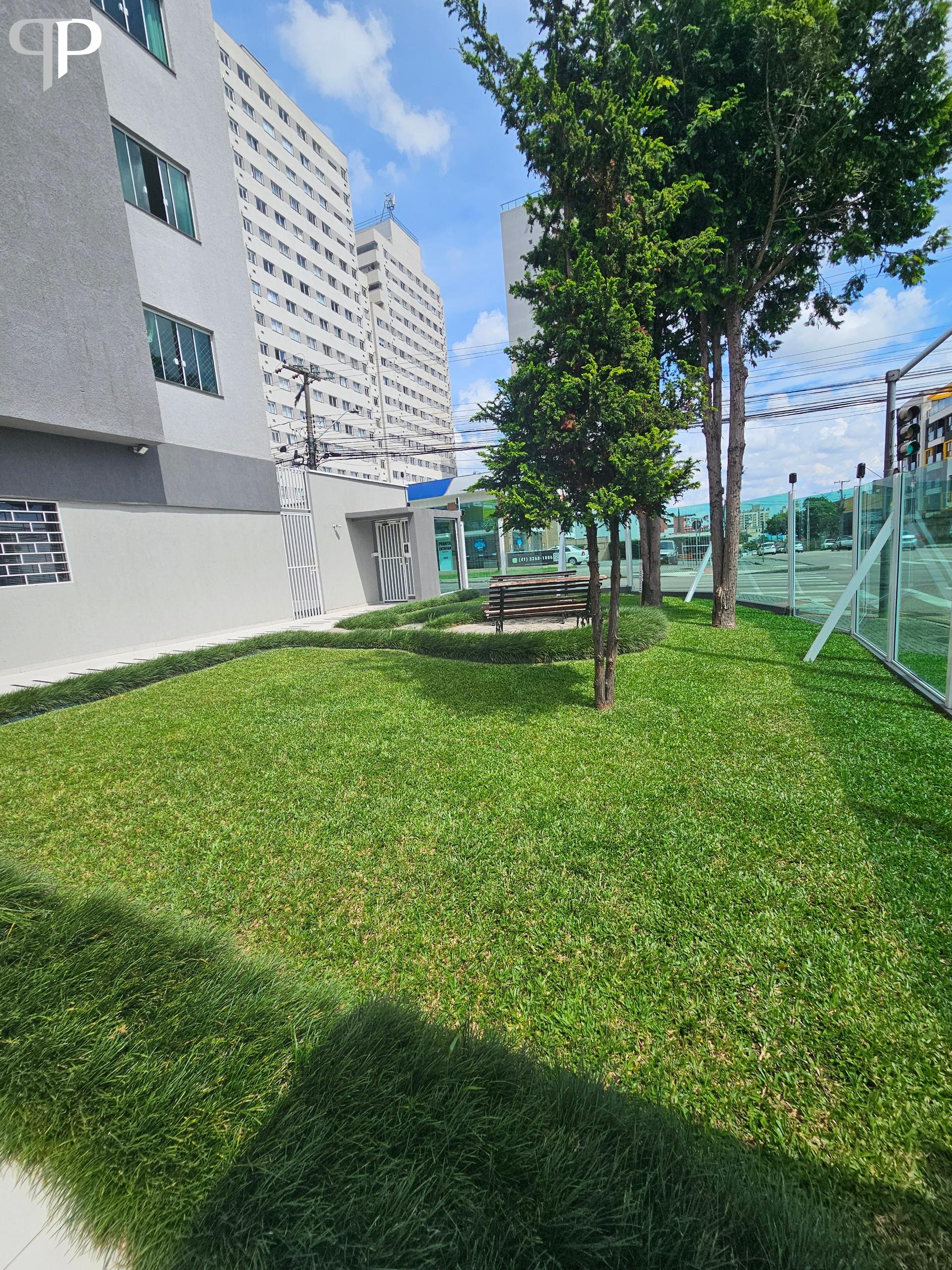 Apto Mobiliado, 54 M2 andar alto, 02 qtos, ensolarado, 50 mts ...