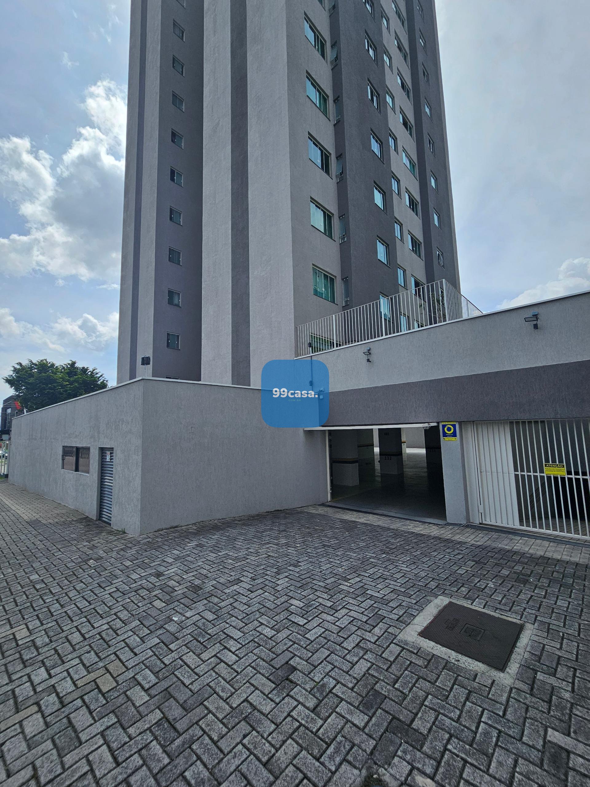 Apto SEMI-Mobiliado, 54 M2-13  andar, 02 qtos, 01 vaga livre, ...