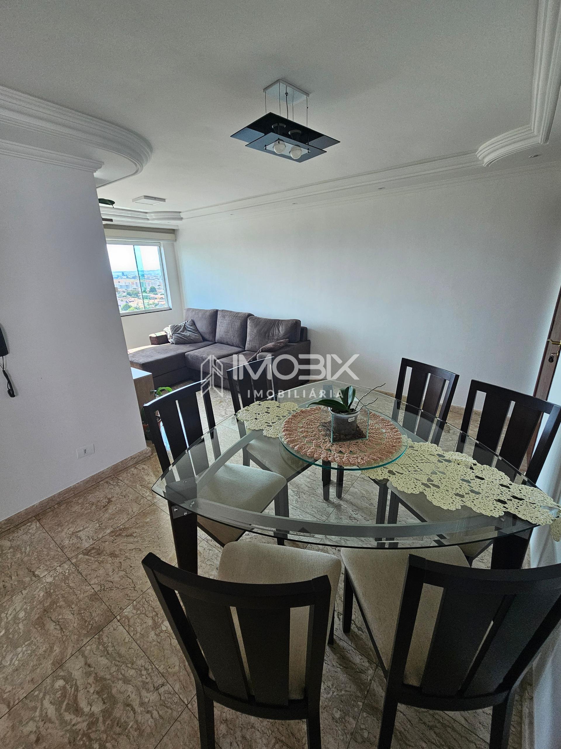 Apto Mobiliado, 54 M2 andar alto, 02 qtos, ensolarado, 50 mts ...