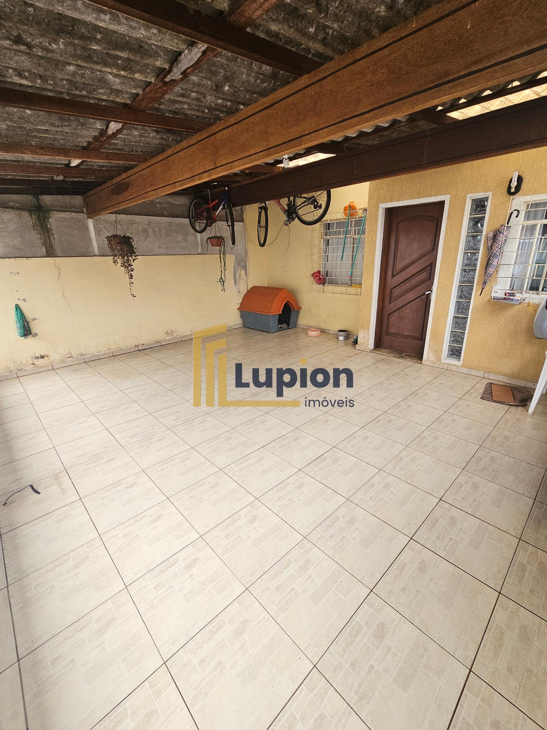 Sobrado Bairro Alto 110 m , 80 mts averbados, 03 qtos, 02 vaga...