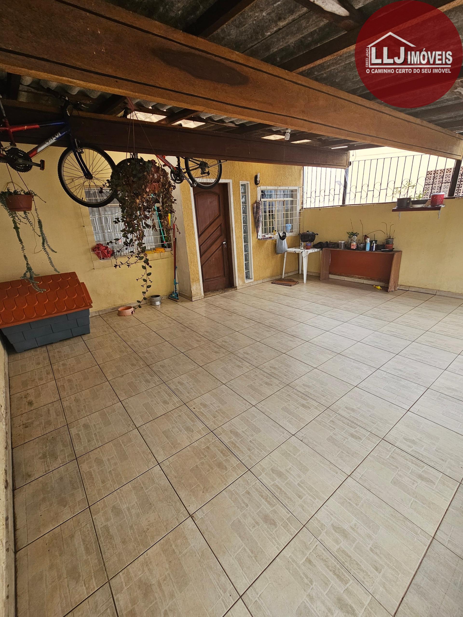 Sobrado Bairro Alto 110 m , 80 mts averbados, 03 qtos, 02 vaga...