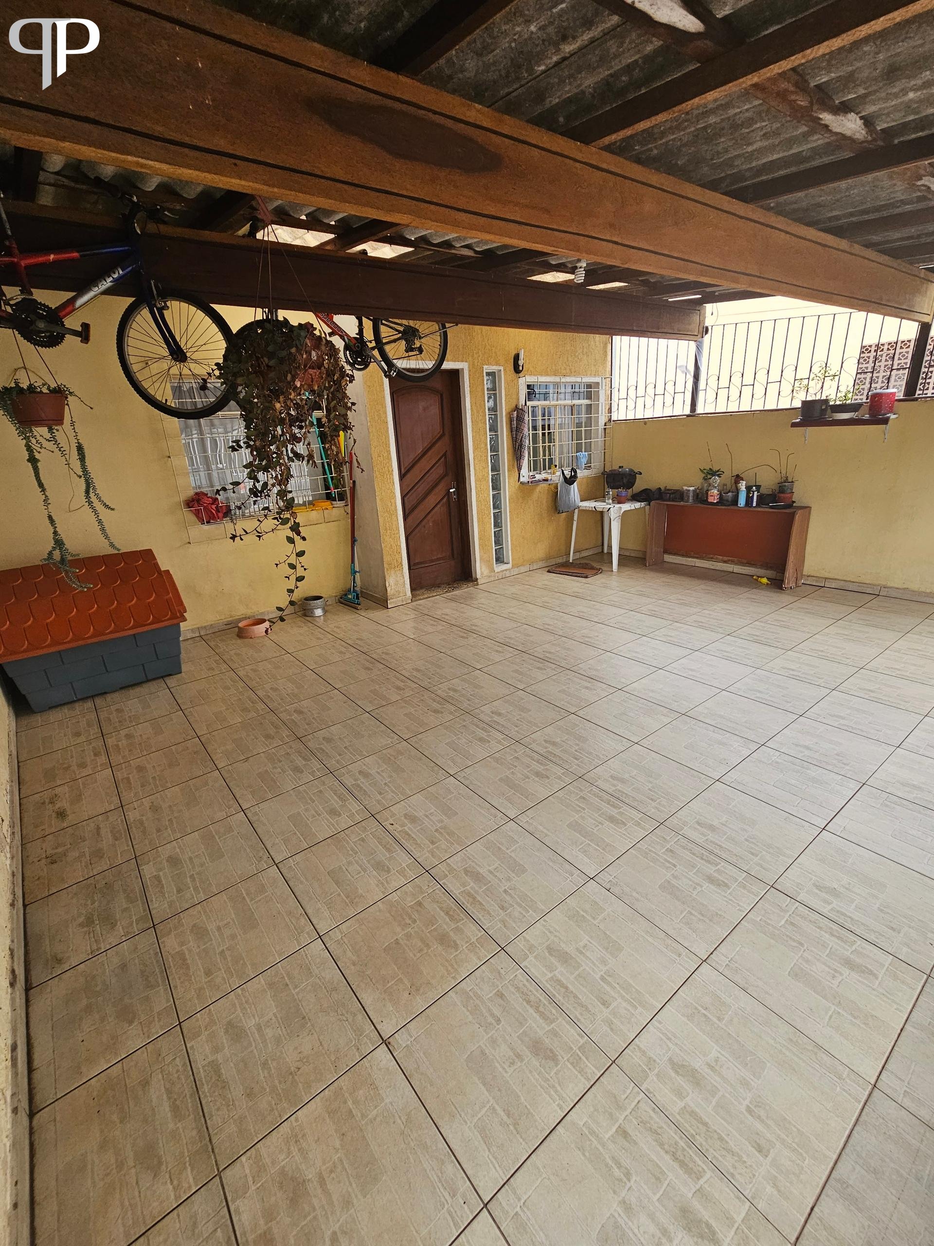 Sobrado Bairro Alto 110 m , 80 mts averbados, 03 qtos, 02 vaga...