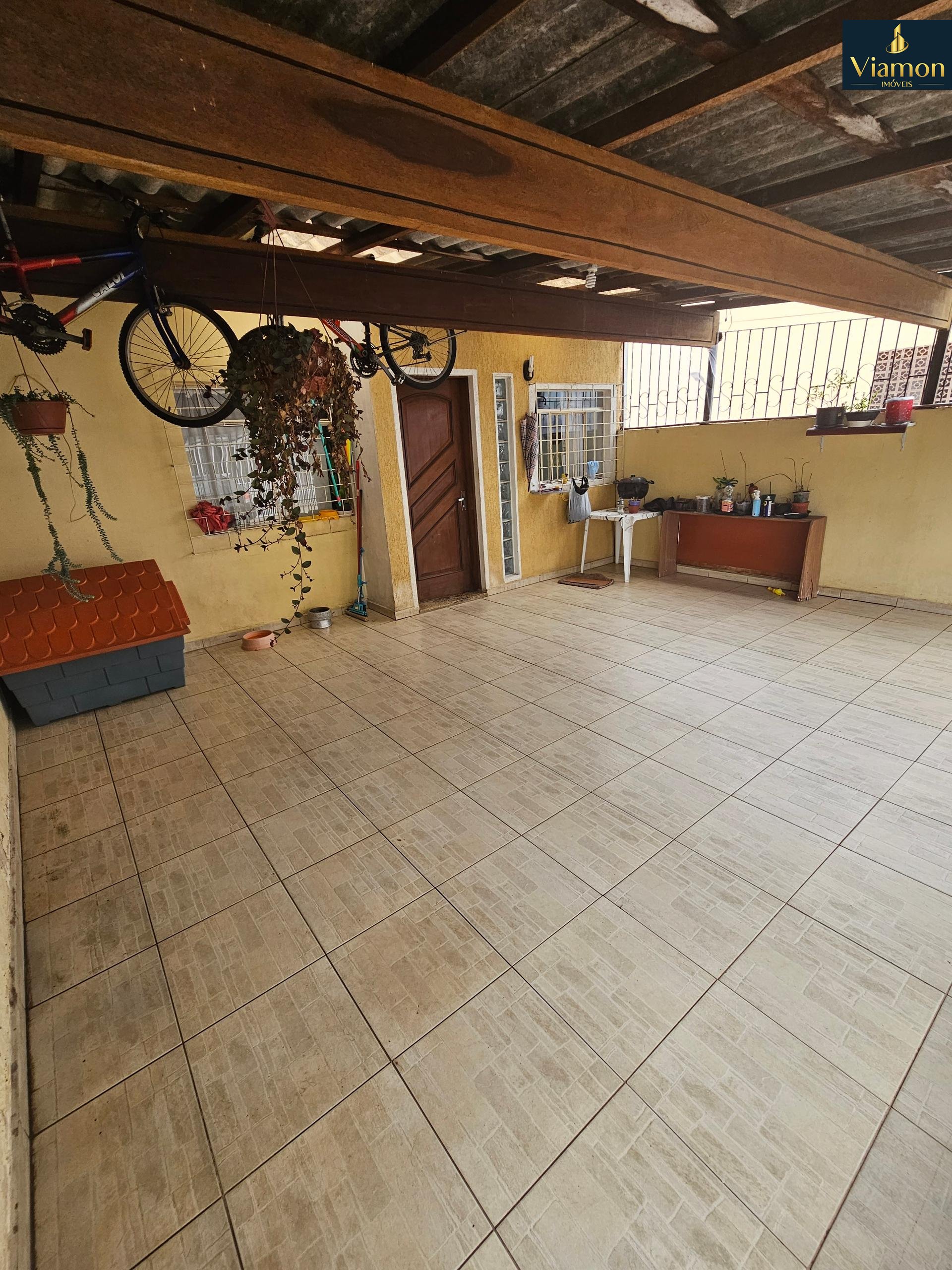 Sobrado Bairro Alto 110 m , 80 mts averbados, 03 qtos, 02 vaga...